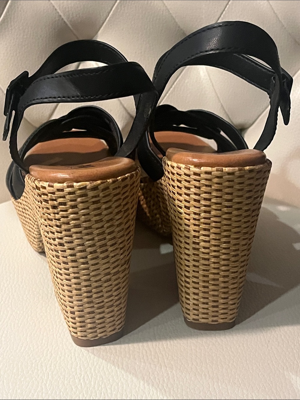 Kork-Ease Black Leather Woven-Platform Sandals - Picture 6 of 12
